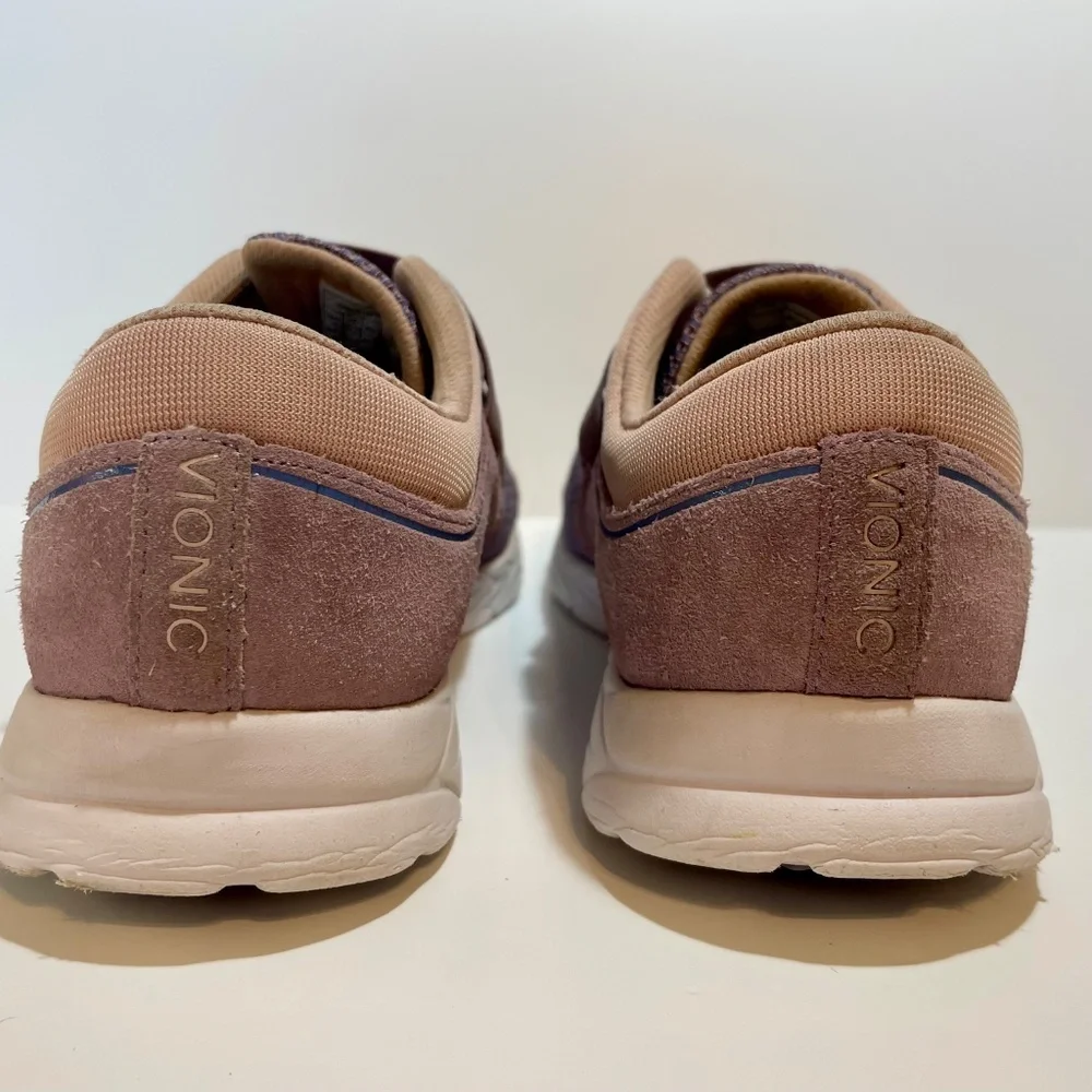 Vionic Adjustable Athletic Shoes Purple Size 9.5